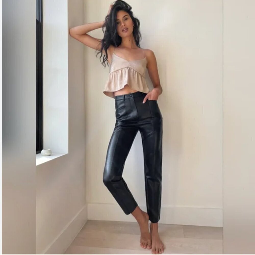 Wilfred Aritzia rebel pant High-waisted Vegan Leather pants Black Size 2